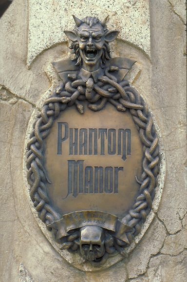 Phantom manor