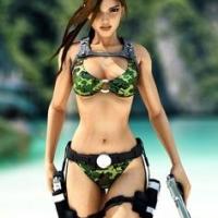 A part sa plastique de rêve, qu’est-ce qui vous plait chez Lara Croft (ou chez Kratos de « God of War » selon vos gouts) ?